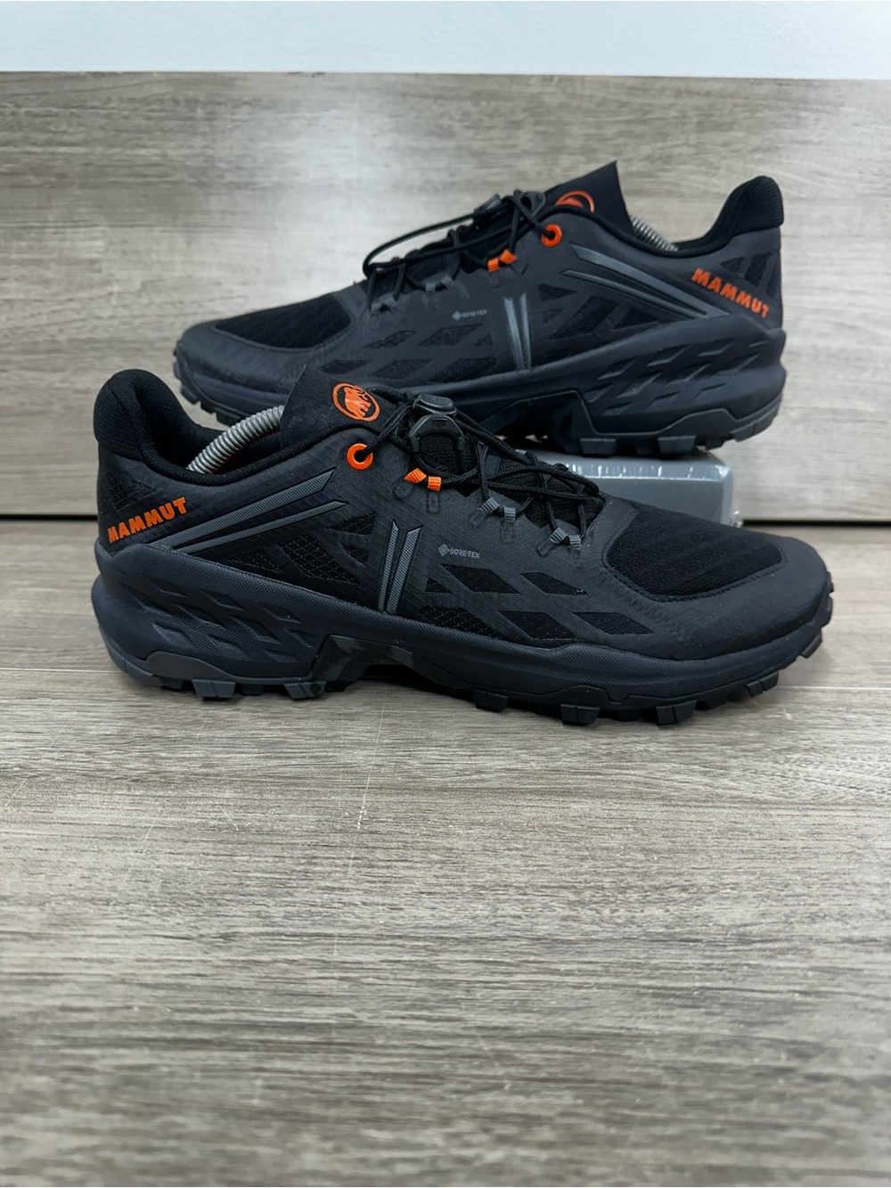 MAMMUT® Sertig TR Low GTX GORE-TEX Shoe Black Men’s 10